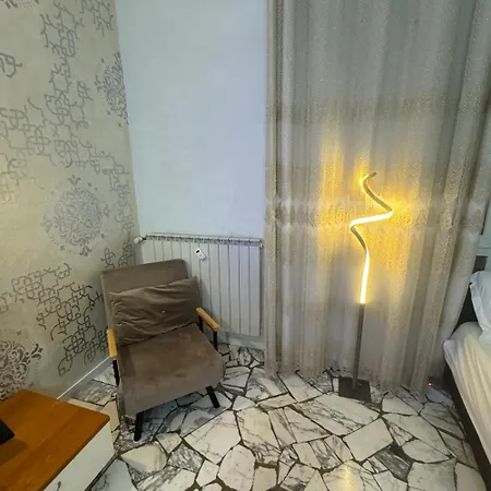 Couette-café Luxury With Balcony